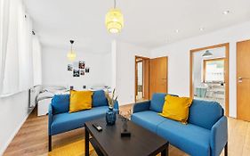 Chic & Modern Apartment